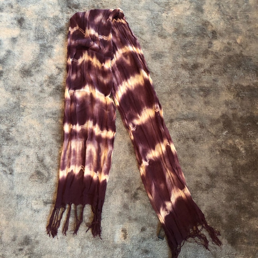 Express tie-dye scarf